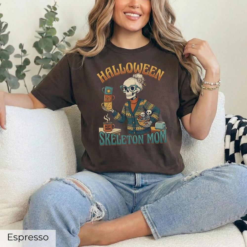 Retro Halloween Skeleton Mom S T-Shirt, Funny Coffee Skeleton Mom Tee